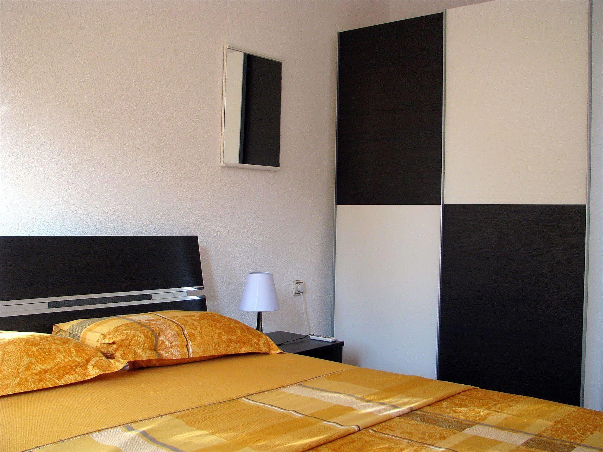 Maki - Plavi Horizonti * Tivat